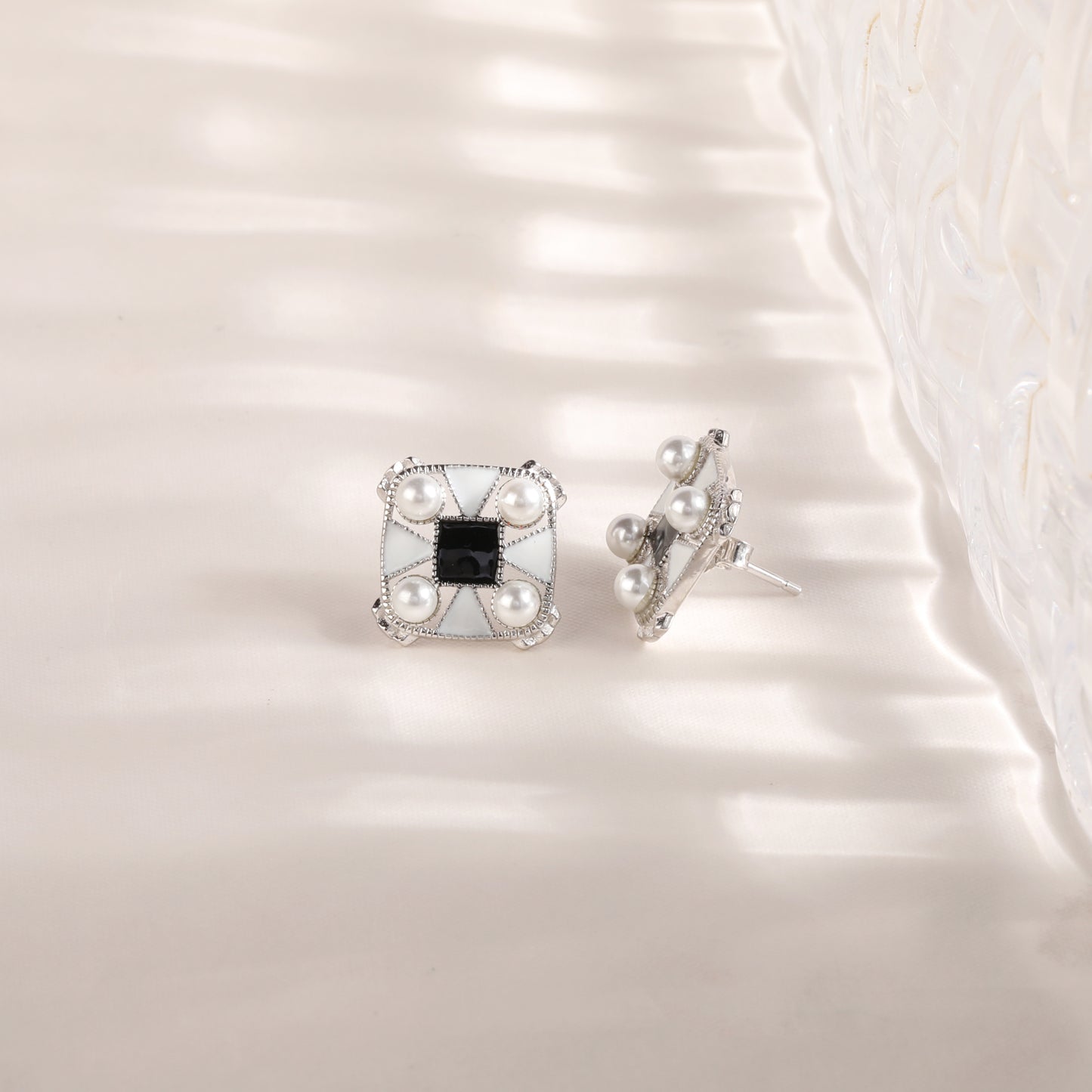 925 Sterling Silver Black & White Enamel Tops