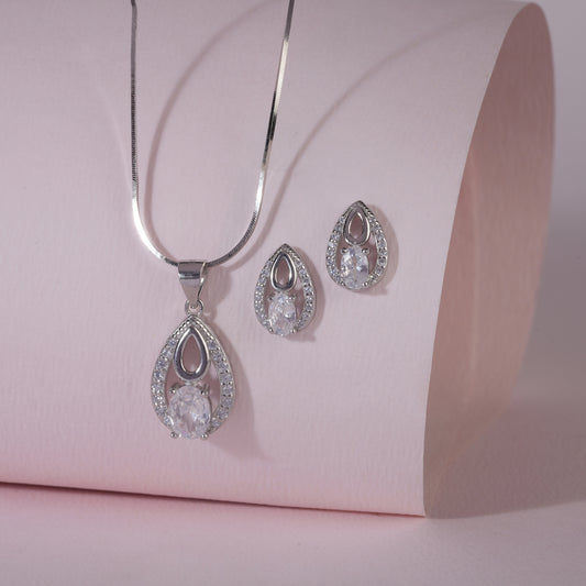 925 Sterling Silver Oval Solitaire Pendant Set