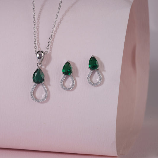 925 Sterling Silver Green Stone Pendant Set