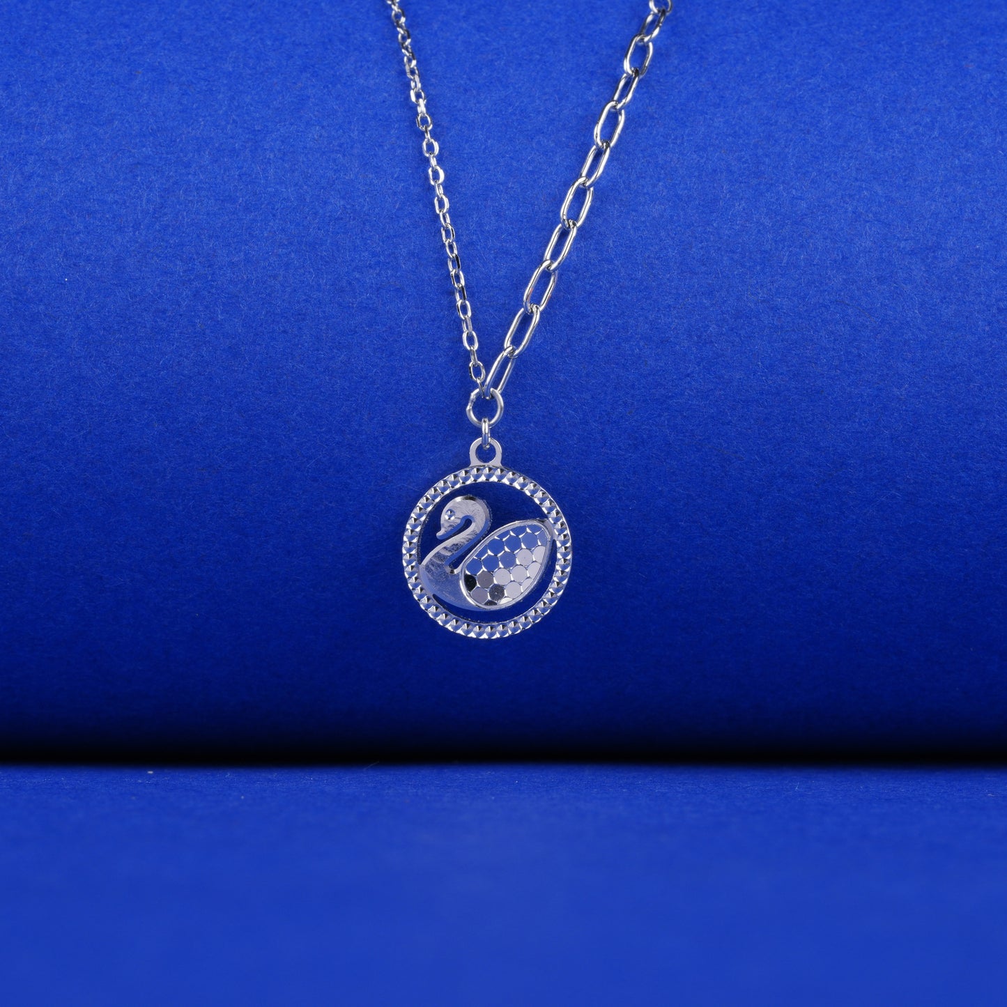 925 Sterling Silver Chain Pendant Swan Necklace