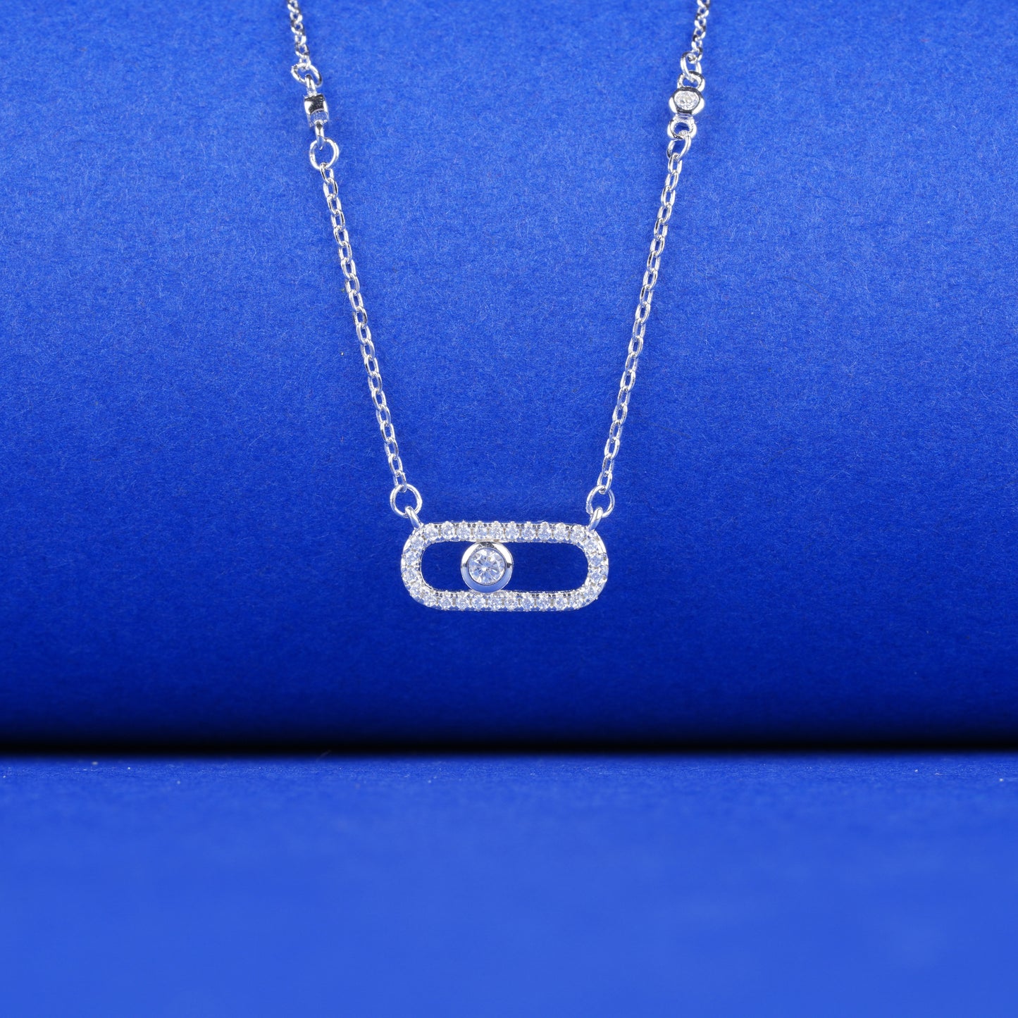 925 Sterling Silver Chain Capsule Pendant Necklace