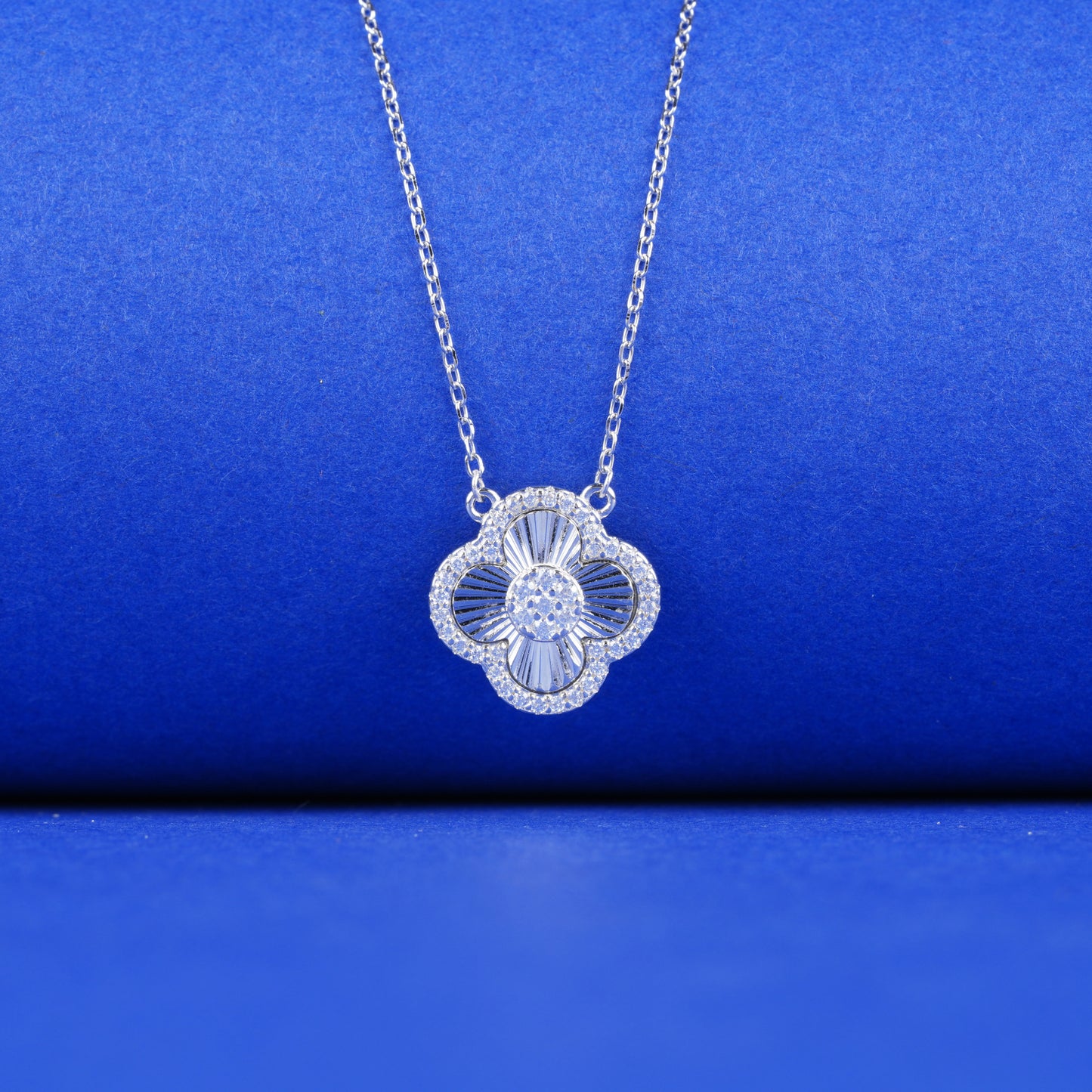 925 Sterling Silver Chain Pendant Flower Necklace